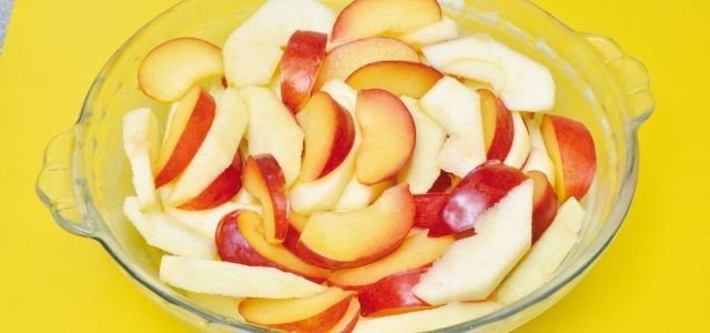 fruit in bowl